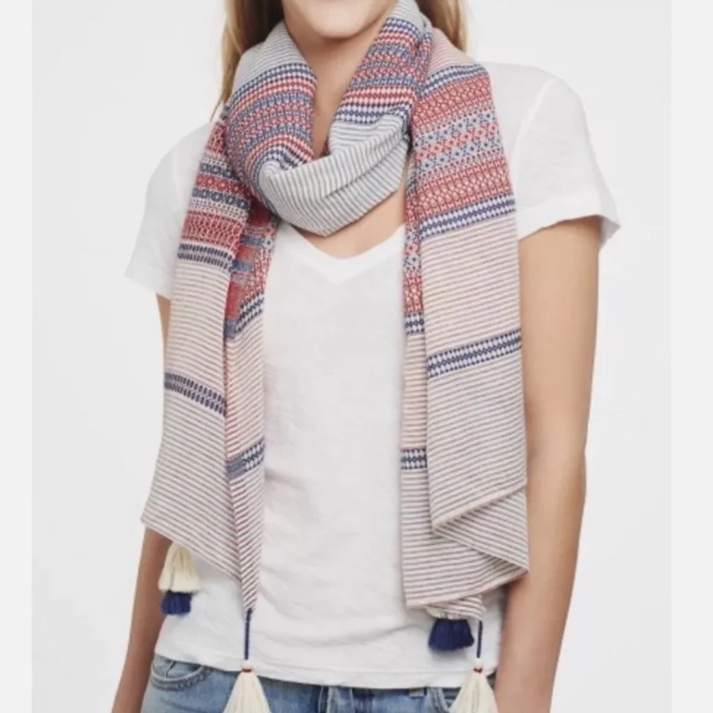 Stella & Dot Destination Scarf Indigo/Red Jacquard w/ Tassels